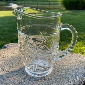 ANTIQUE~MILK PITCHER~ANCHOR HOCKING~PRESS CUT STAR PATTERN~CIRCA 1960+~NICE~G11